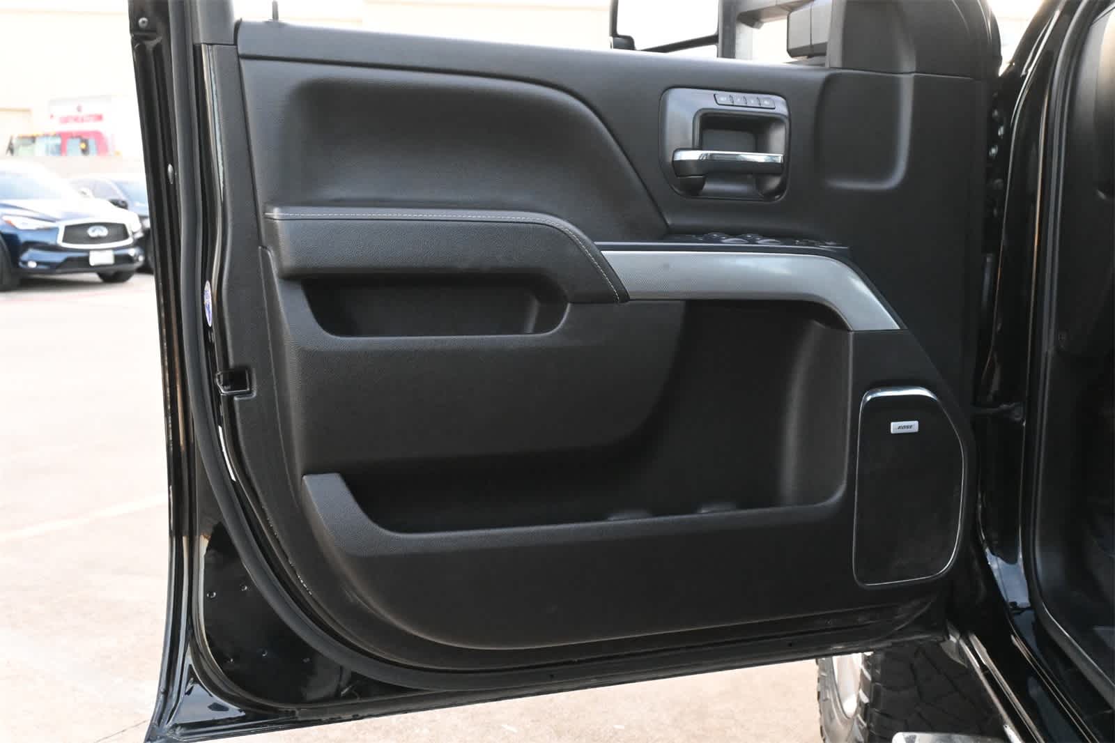 Thumbnail: 2019 Chevrolet Silverado 2500 - 16