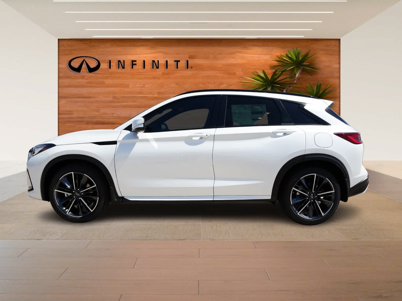 Thumbnail: 2025 INFINITI QX50 - 4