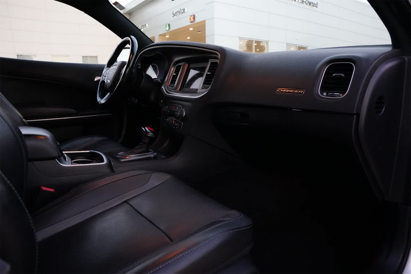 Thumbnail: 2022 Dodge Charger - 22