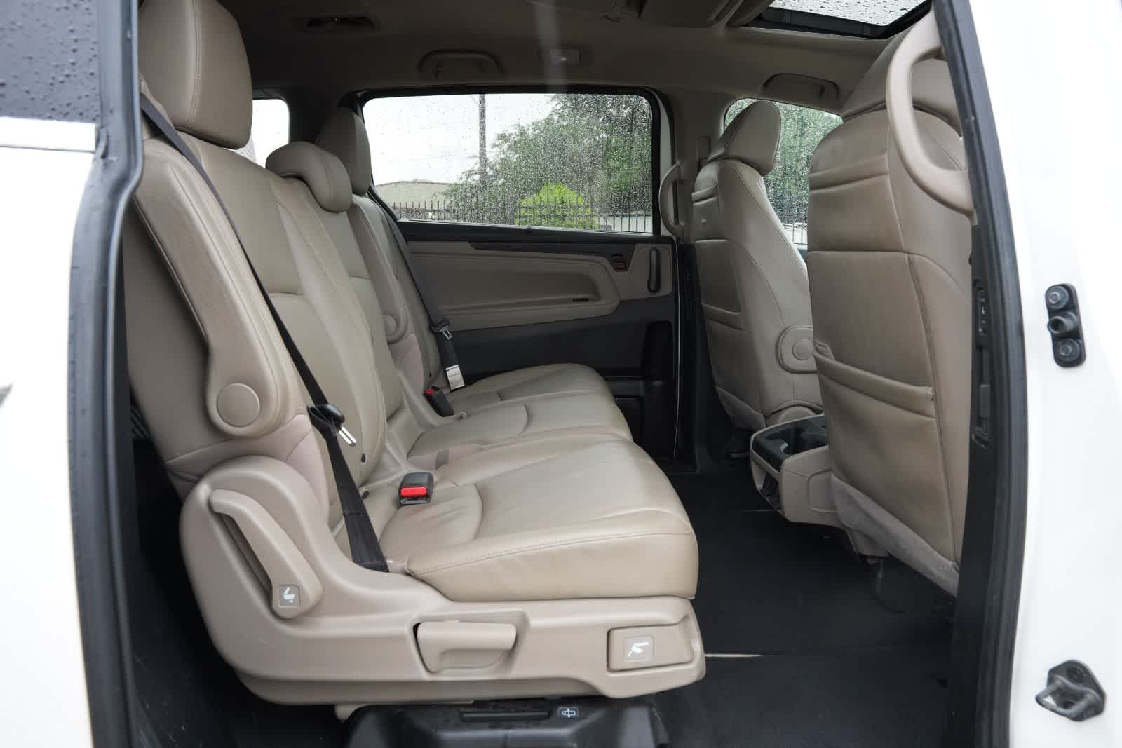 Thumbnail: 2018 Honda Odyssey - 24
