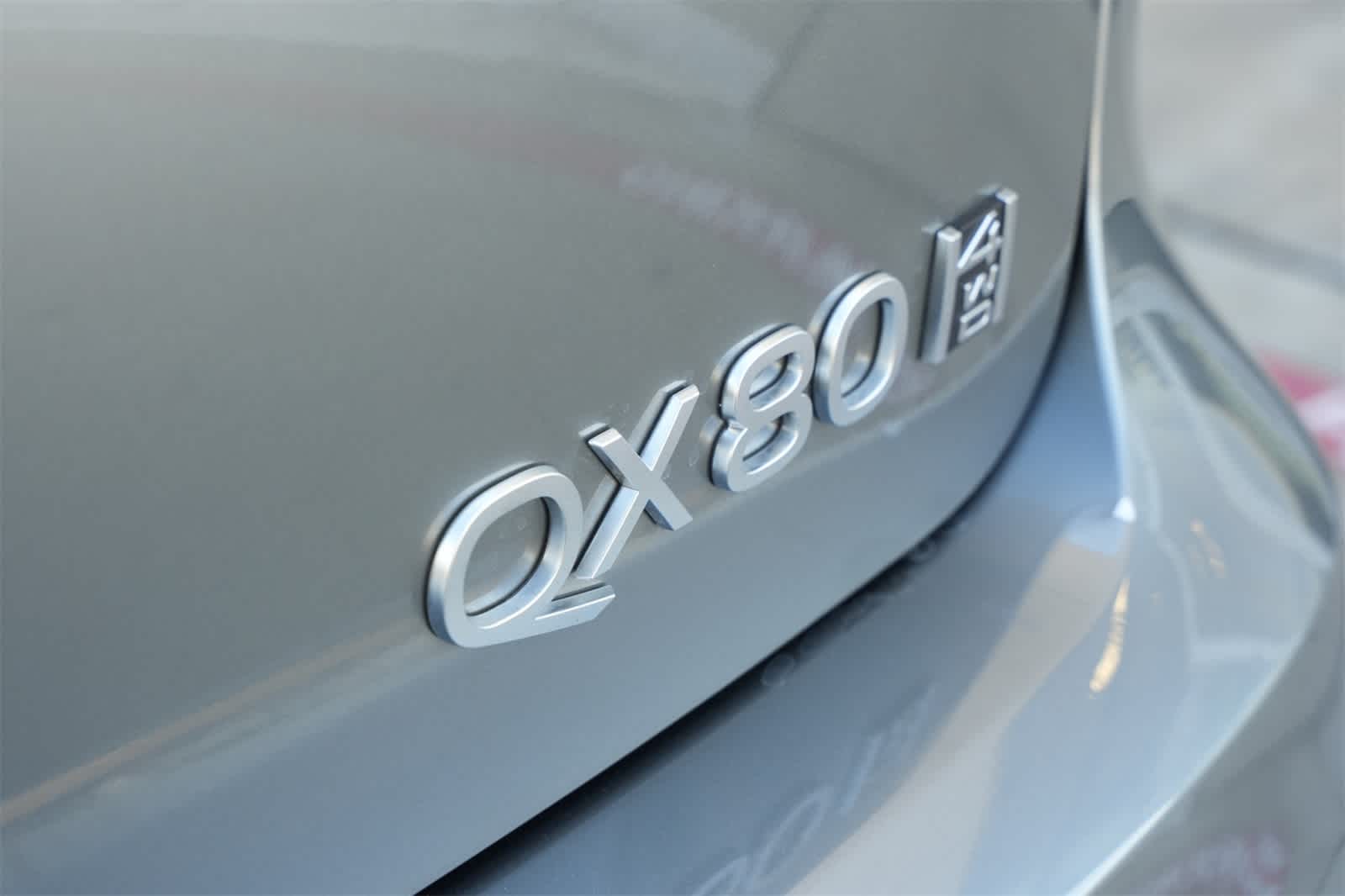 Thumbnail: 2025 INFINITI QX80 - 19