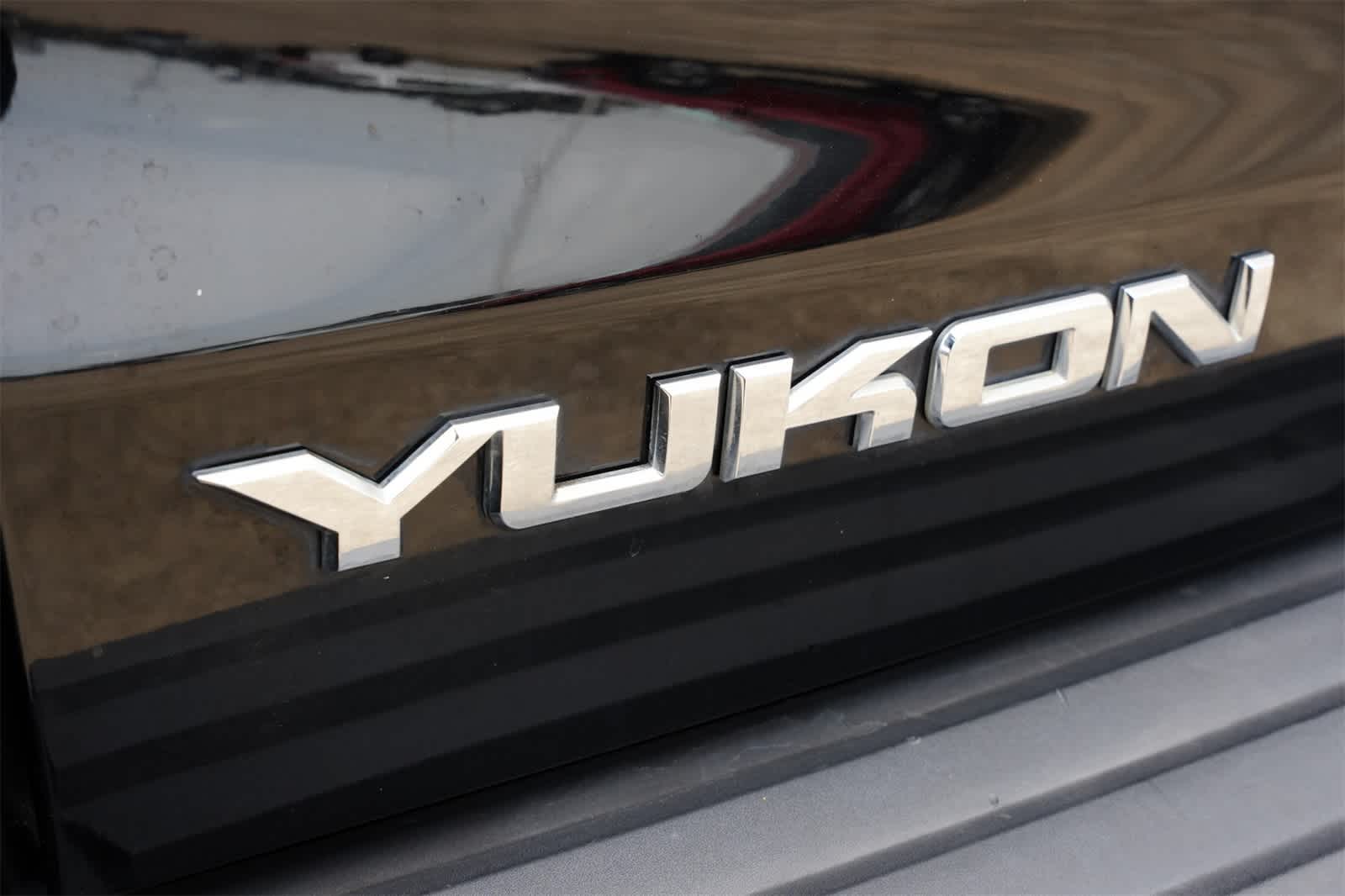 Thumbnail: 2016 GMC Yukon - 19