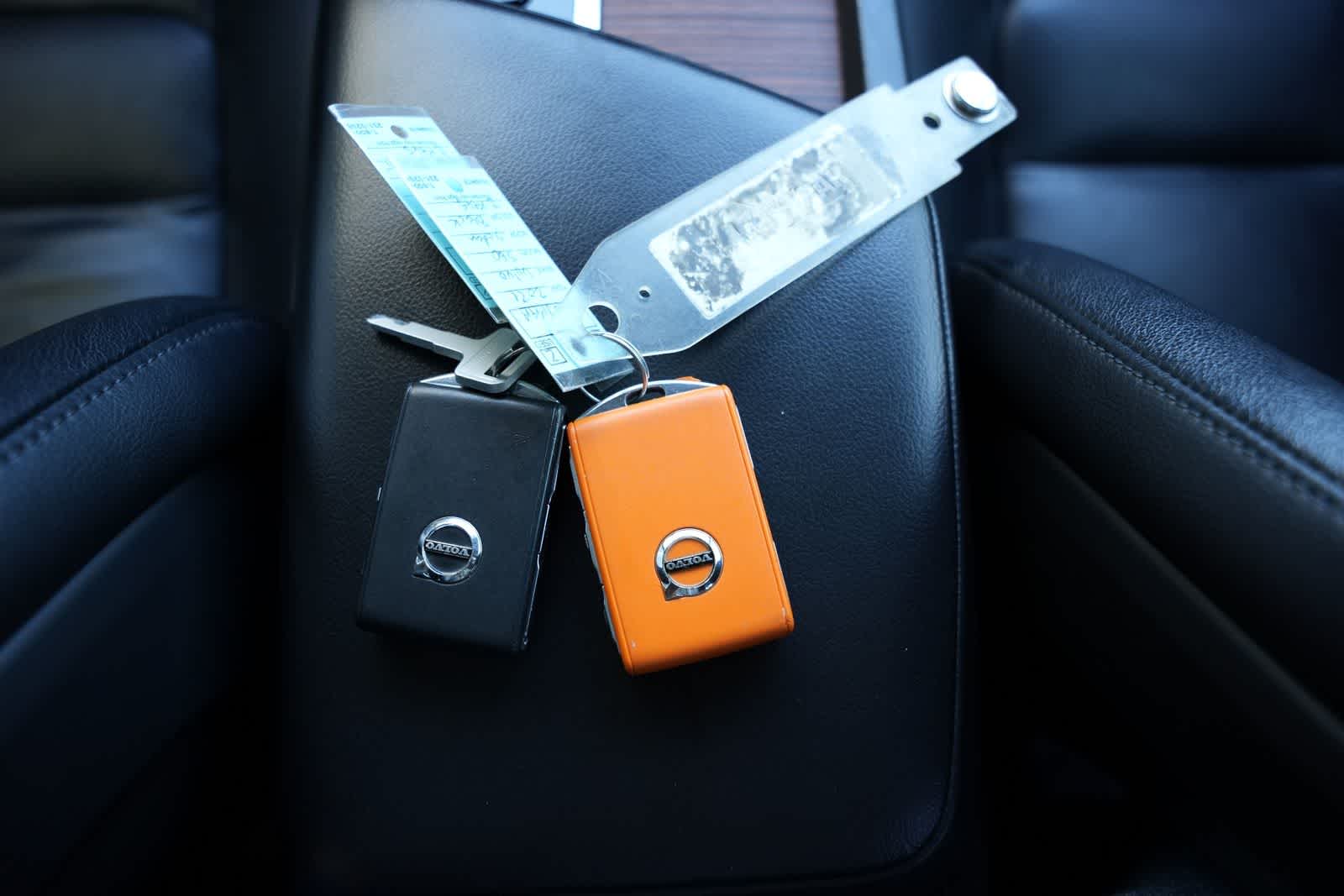 Thumbnail: 2021 Volvo S60 - 28