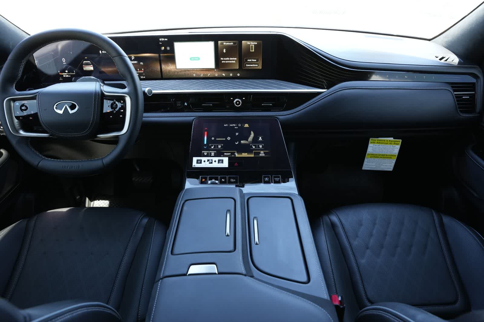 Thumbnail: 2026 INFINITI QX80 - 7