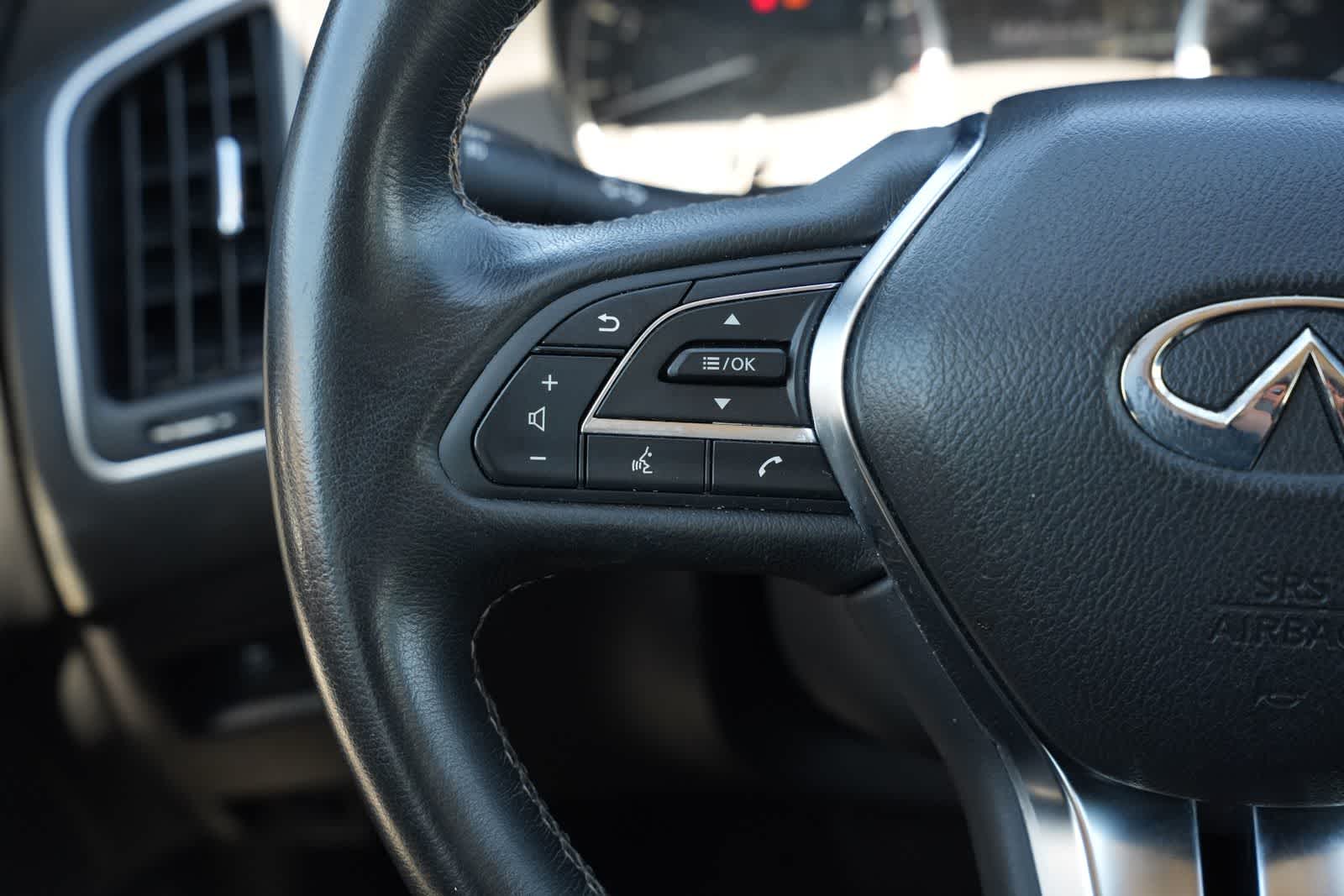 Thumbnail: 2021 INFINITI Q50 - 10