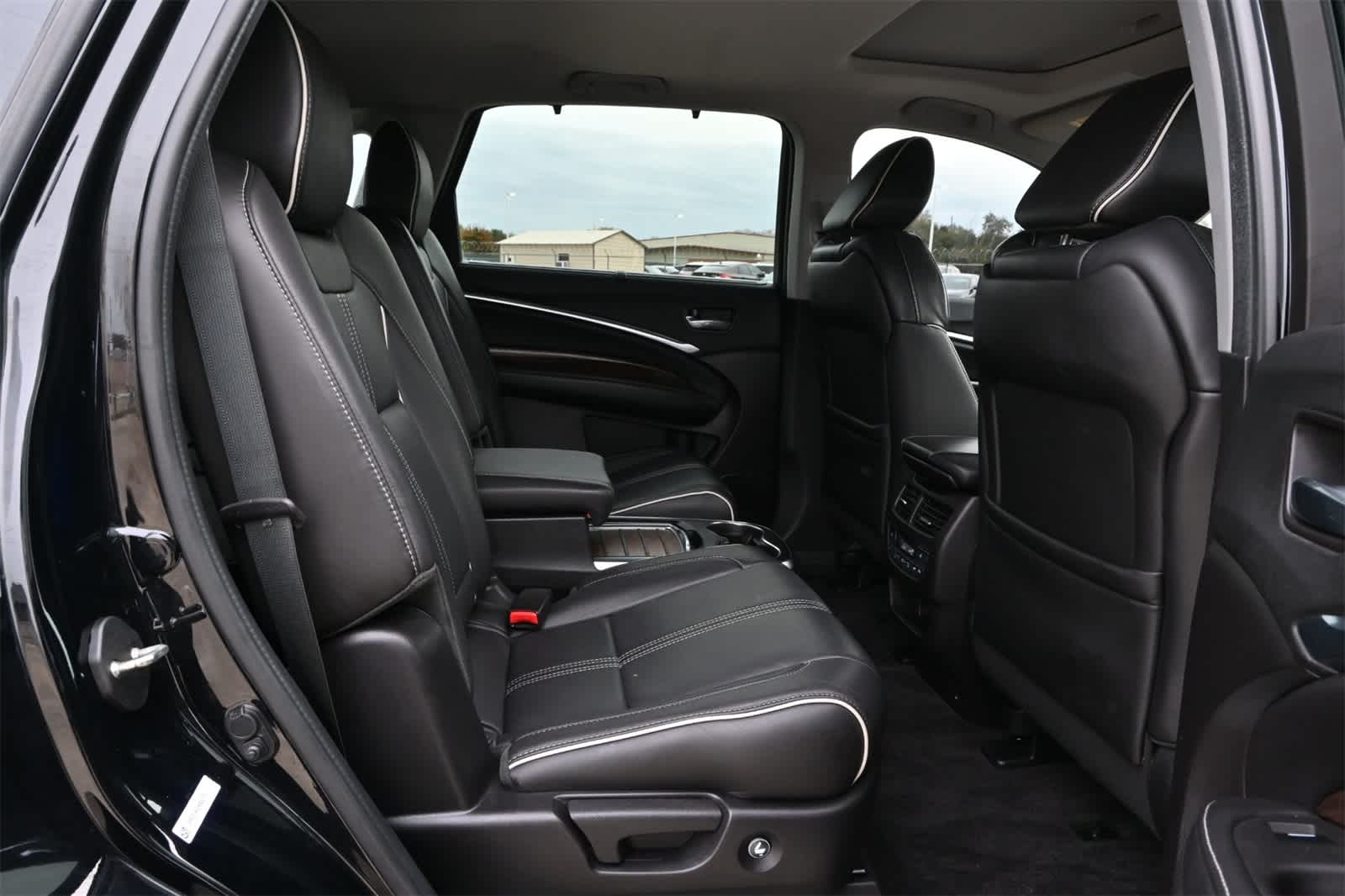 Thumbnail: 2017 Acura MDX - 21