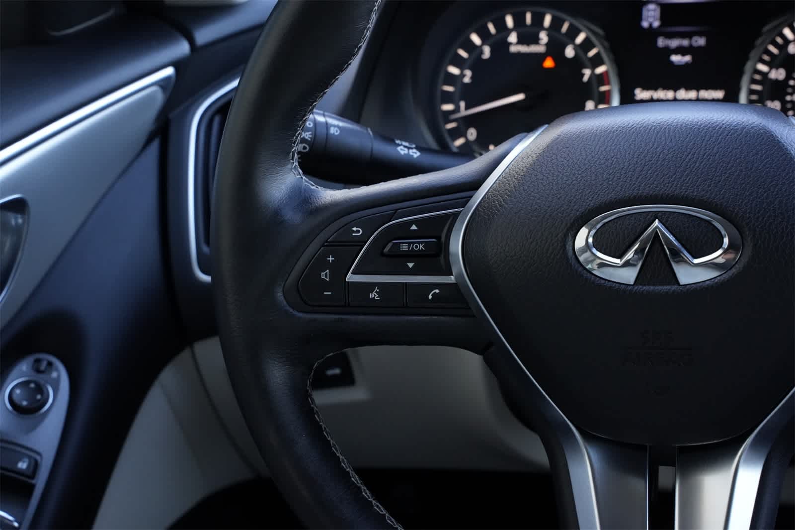 Thumbnail: 2021 INFINITI Q50 - 10