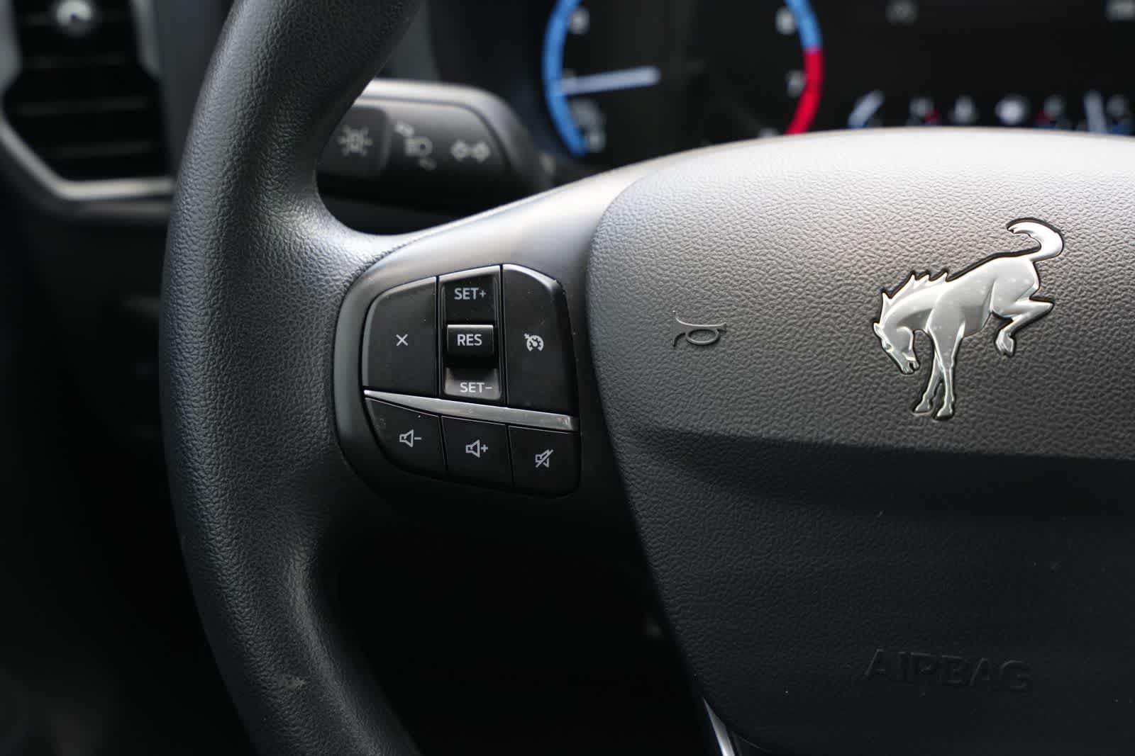 Thumbnail: 2021 Ford Bronco Sport - 10