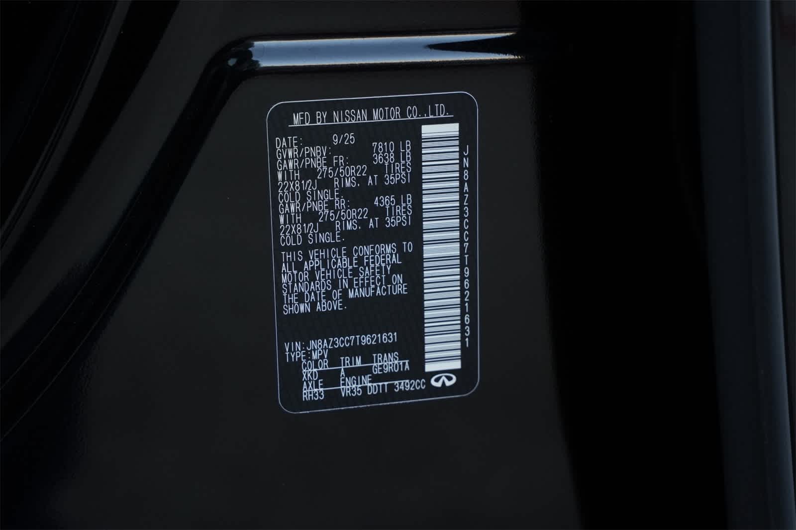 Thumbnail: 2026 INFINITI QX80 - 26