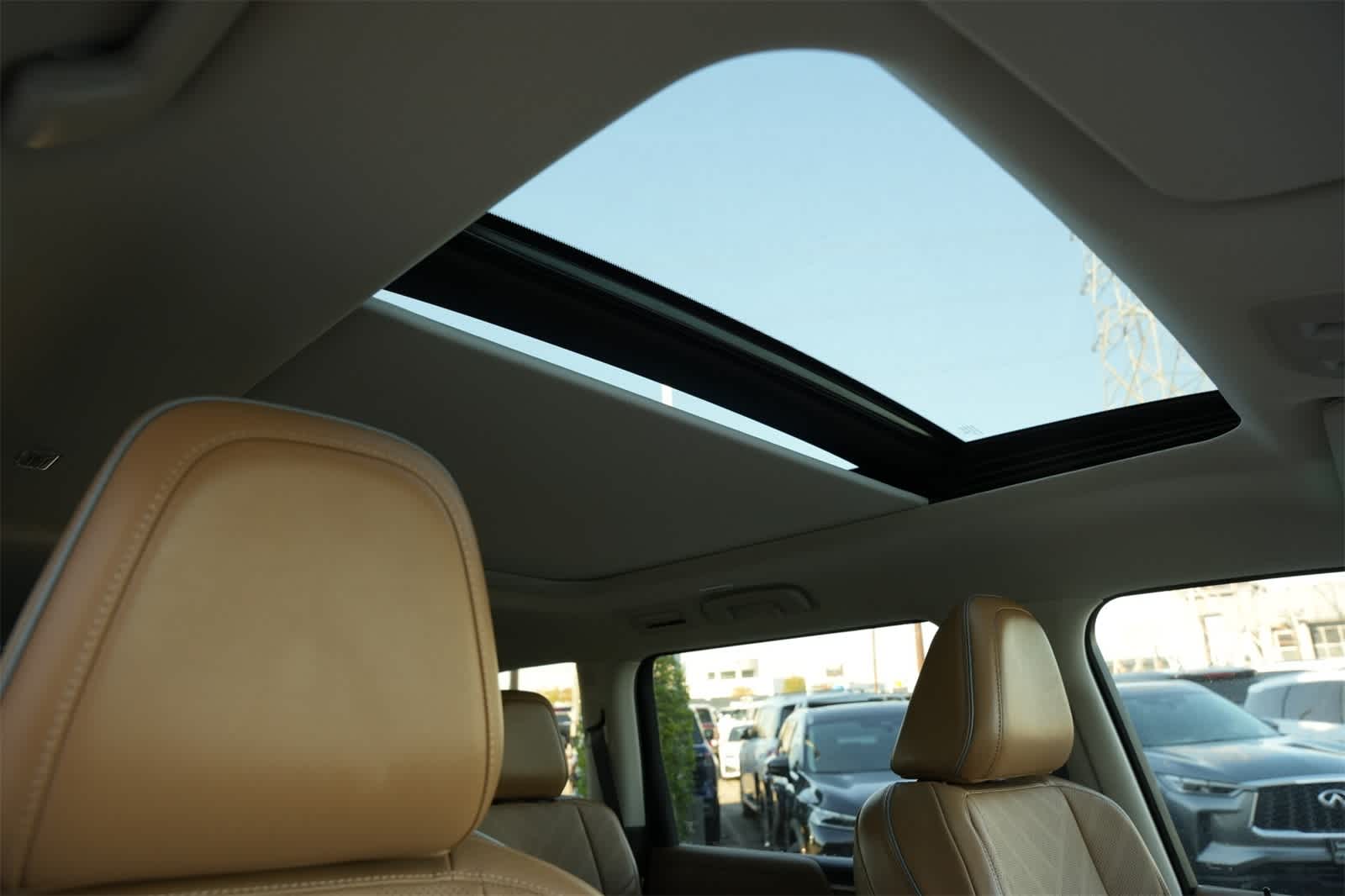 2025 INFINITI QX80 Luxe 25