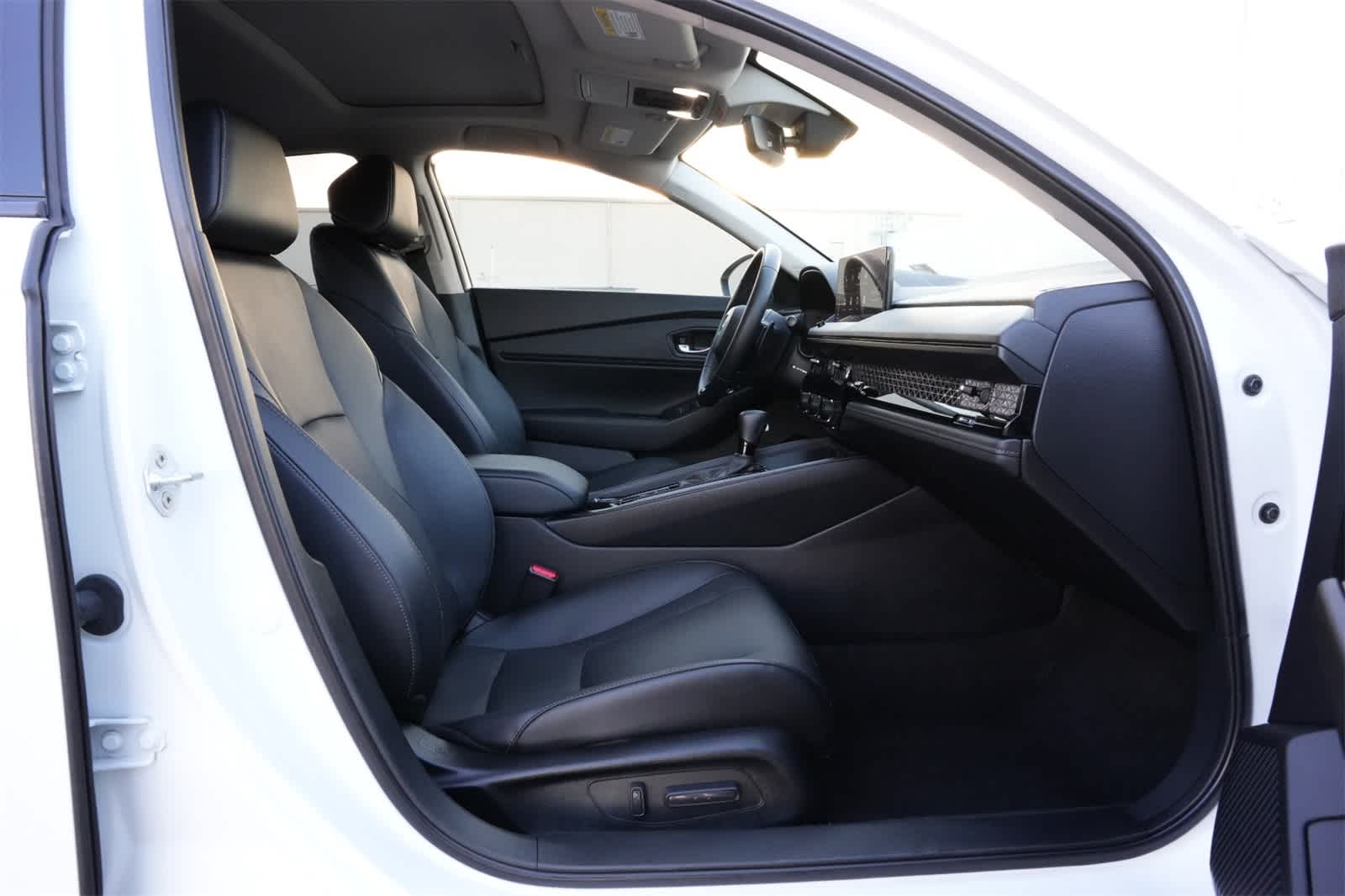 Thumbnail: 2023 Honda Accord - 23