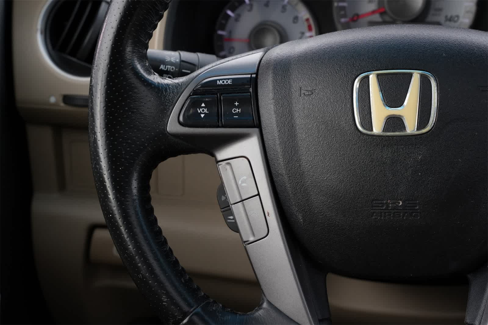 Thumbnail: 2012 Honda Pilot - 9