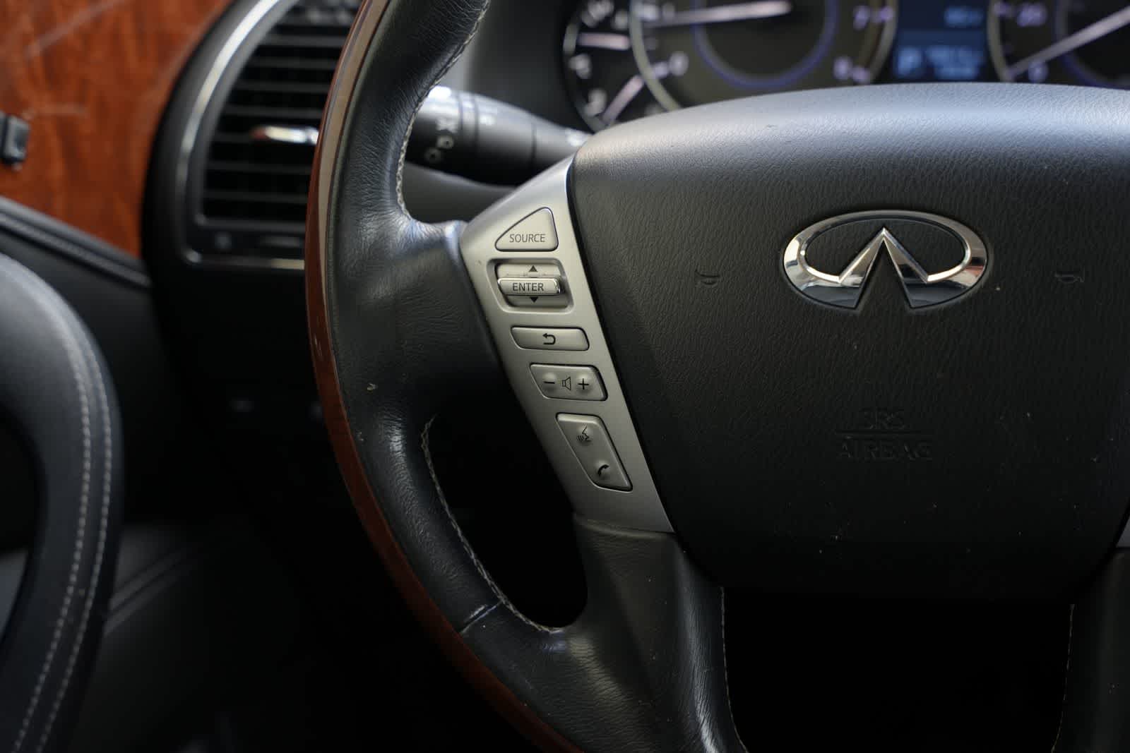 Thumbnail: 2019 INFINITI QX80 - 10