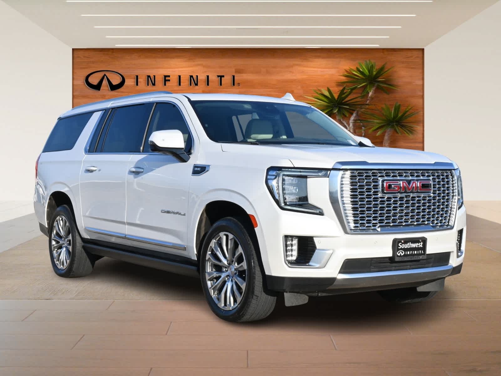 Thumbnail: 2023 GMC Yukon XL - 3