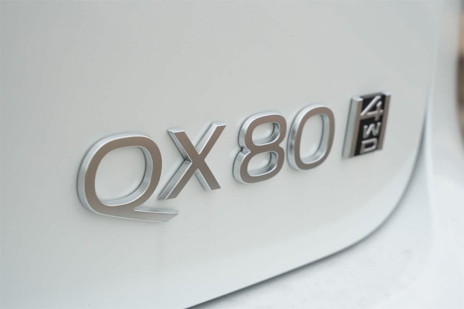 Thumbnail: 2025 INFINITI QX80 - 21