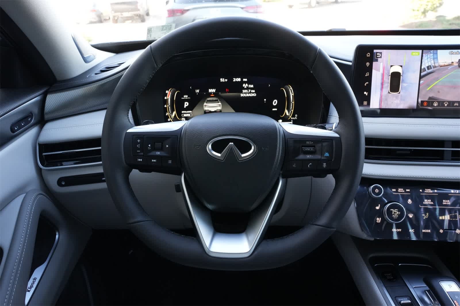 Thumbnail: 2026 INFINITI QX60 - 9