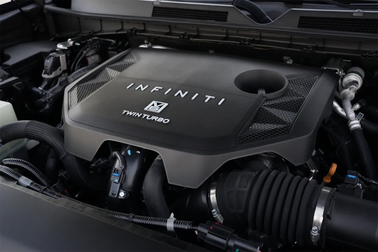 Thumbnail: 2026 INFINITI QX80 - 26