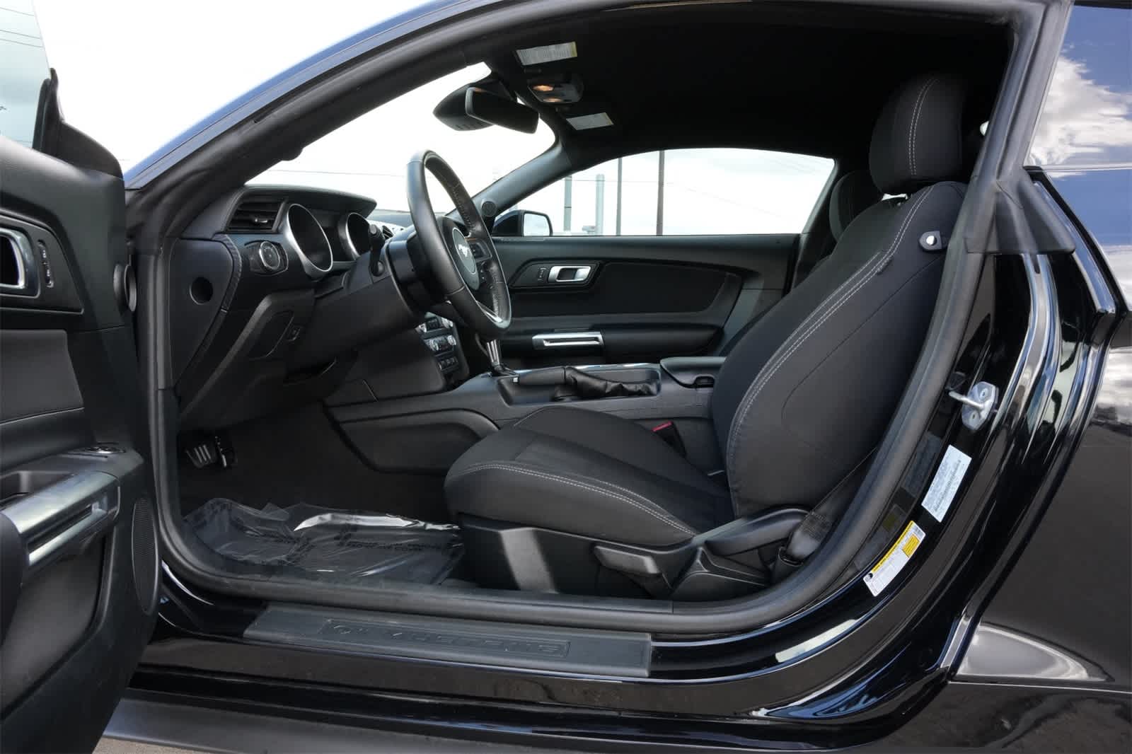 Thumbnail: 2023 Ford Mustang - 15