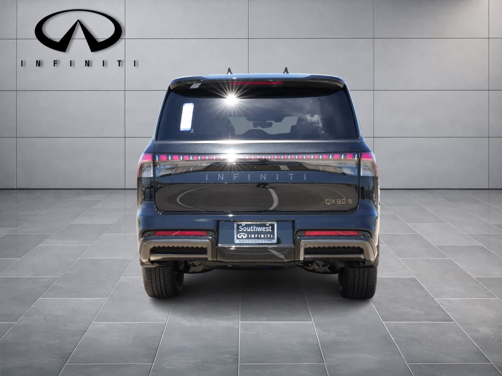 Thumbnail: 2026 INFINITI QX80 - 6