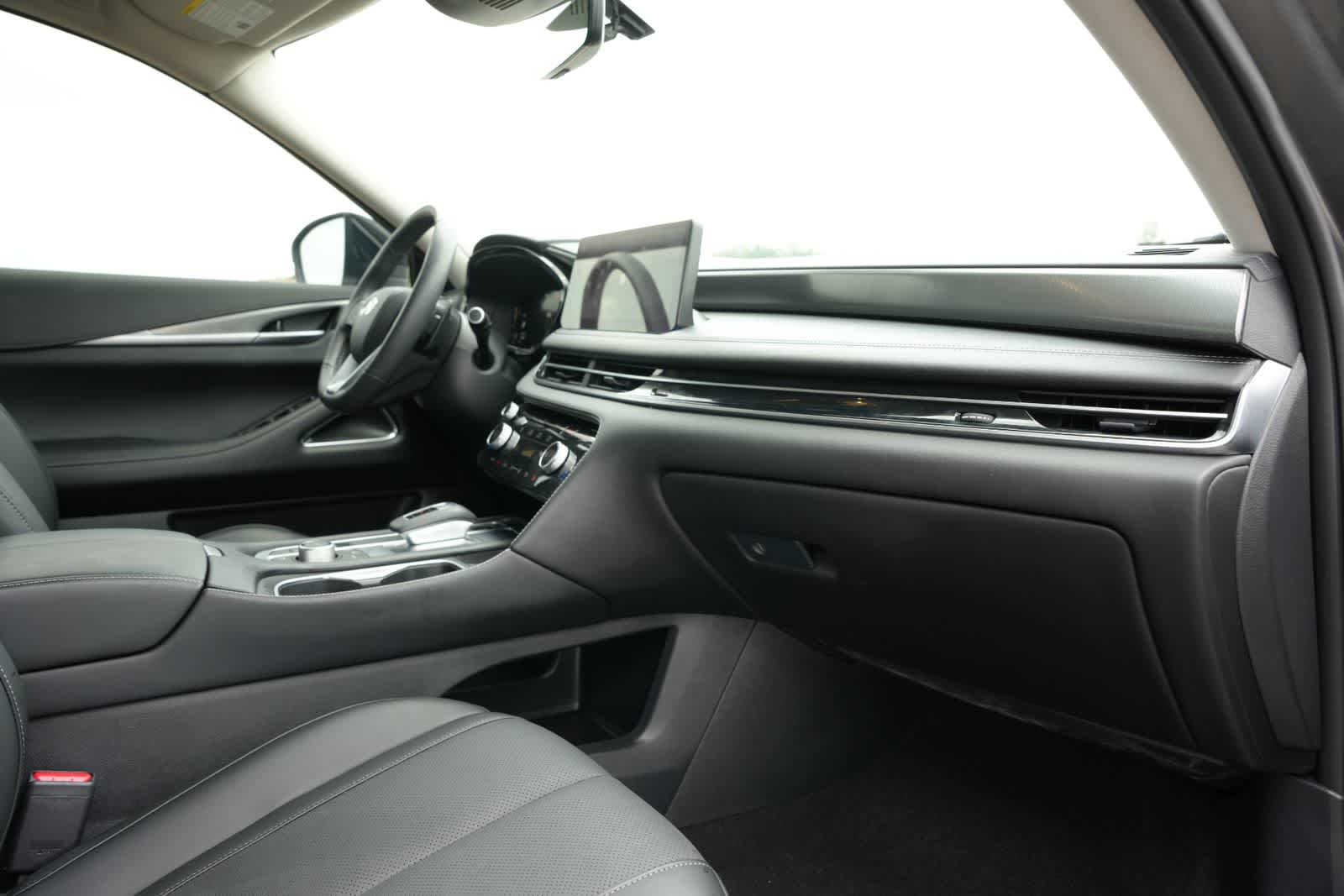 Thumbnail: 2026 INFINITI QX60 - 22