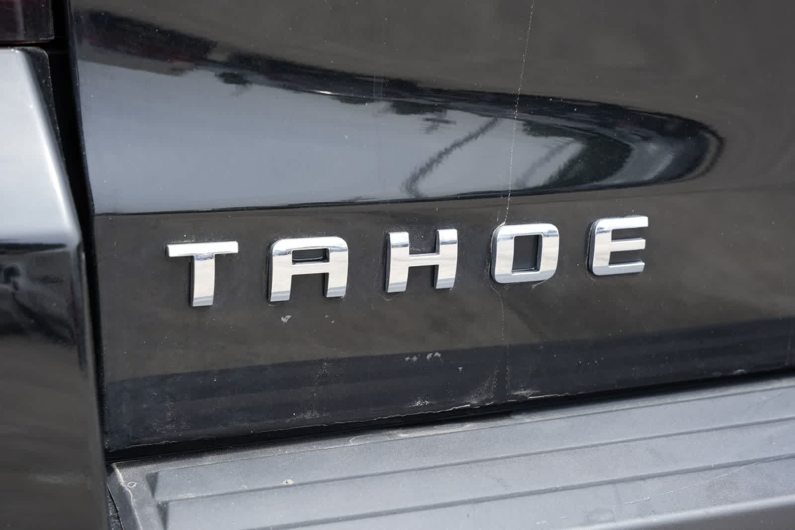 Thumbnail: 2017 Chevrolet Tahoe - 20