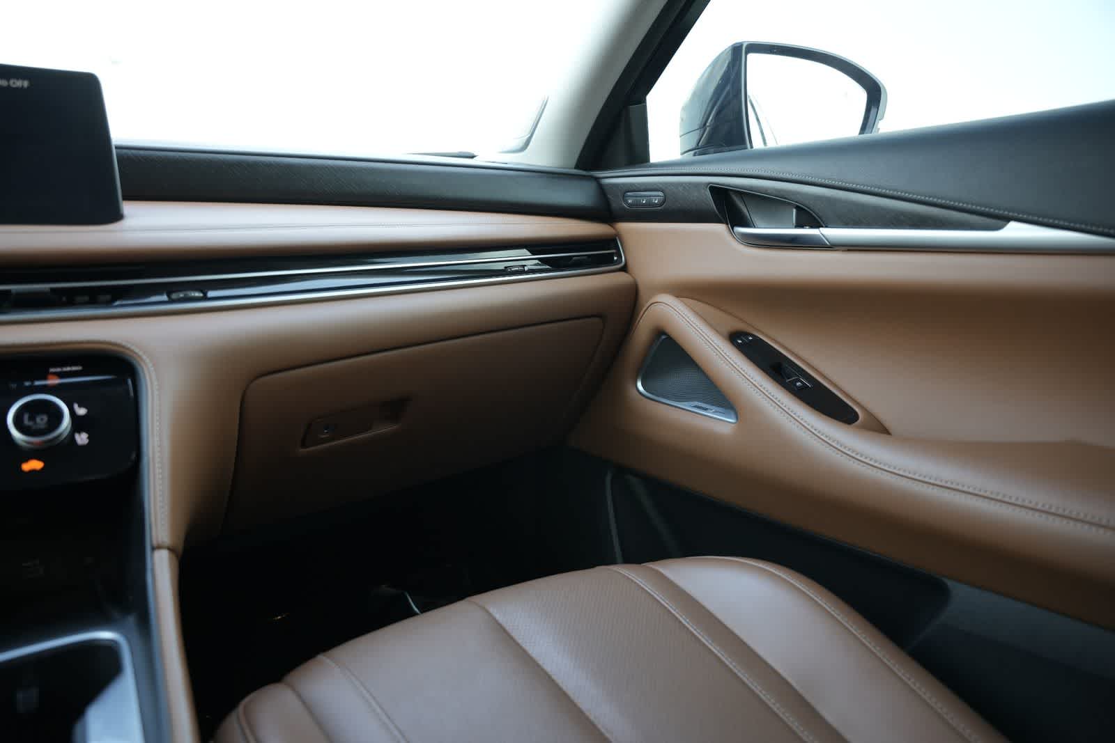 Thumbnail: 2023 INFINITI QX60 - 8