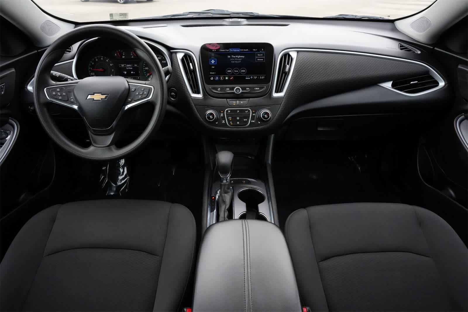 Thumbnail: 2024 Chevrolet Malibu - 7