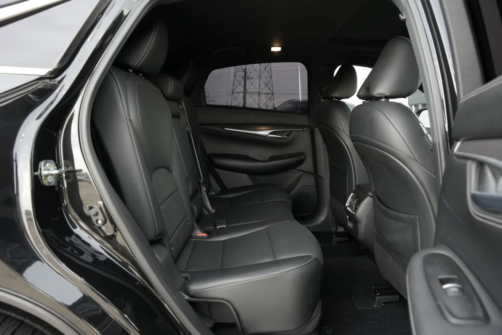 Thumbnail: 2022 INFINITI QX55 - 19