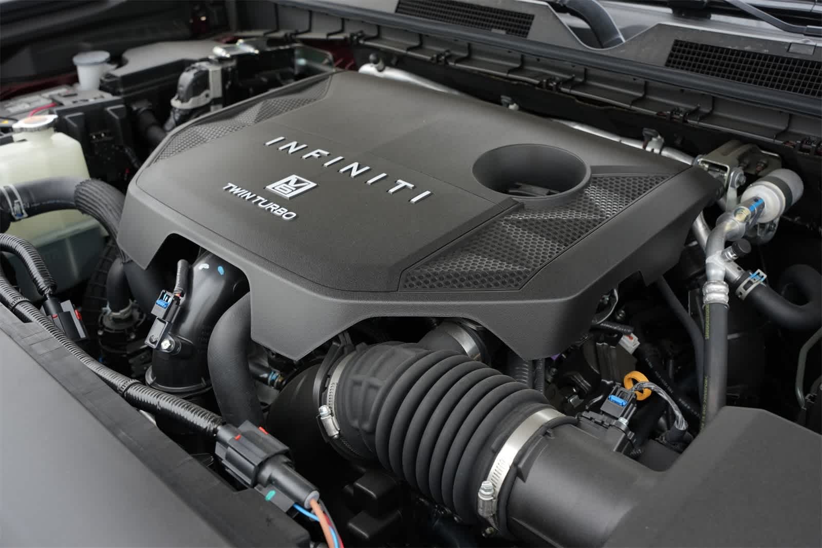 Thumbnail: 2025 INFINITI QX80 - 25
