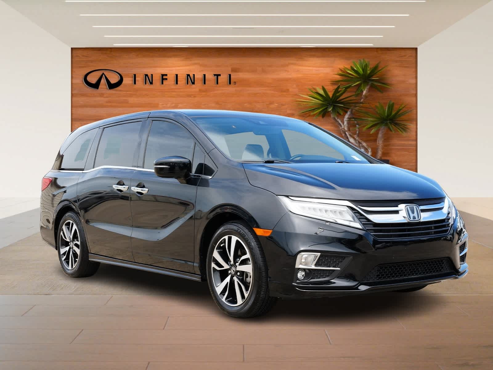 Thumbnail: 2019 Honda Odyssey - 3