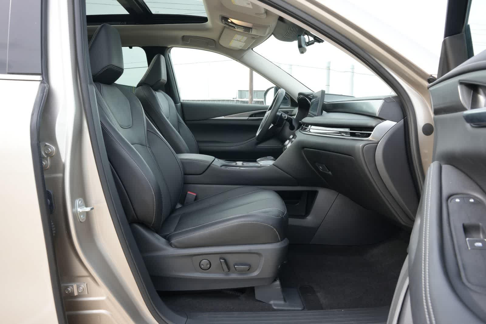 Thumbnail: 2024 INFINITI QX60 - 21