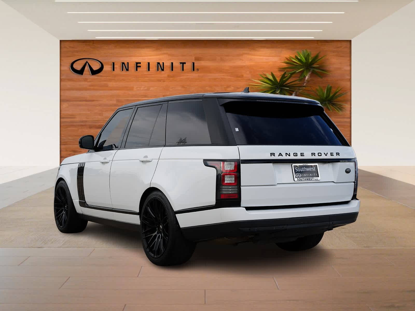 Thumbnail: 2016 Land Rover Range Rover - 5