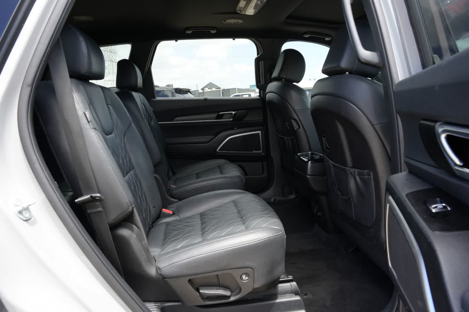 Thumbnail: 2023 Kia Telluride - 20