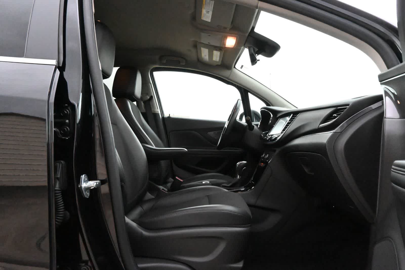 Thumbnail: 2019 Buick Encore - 22