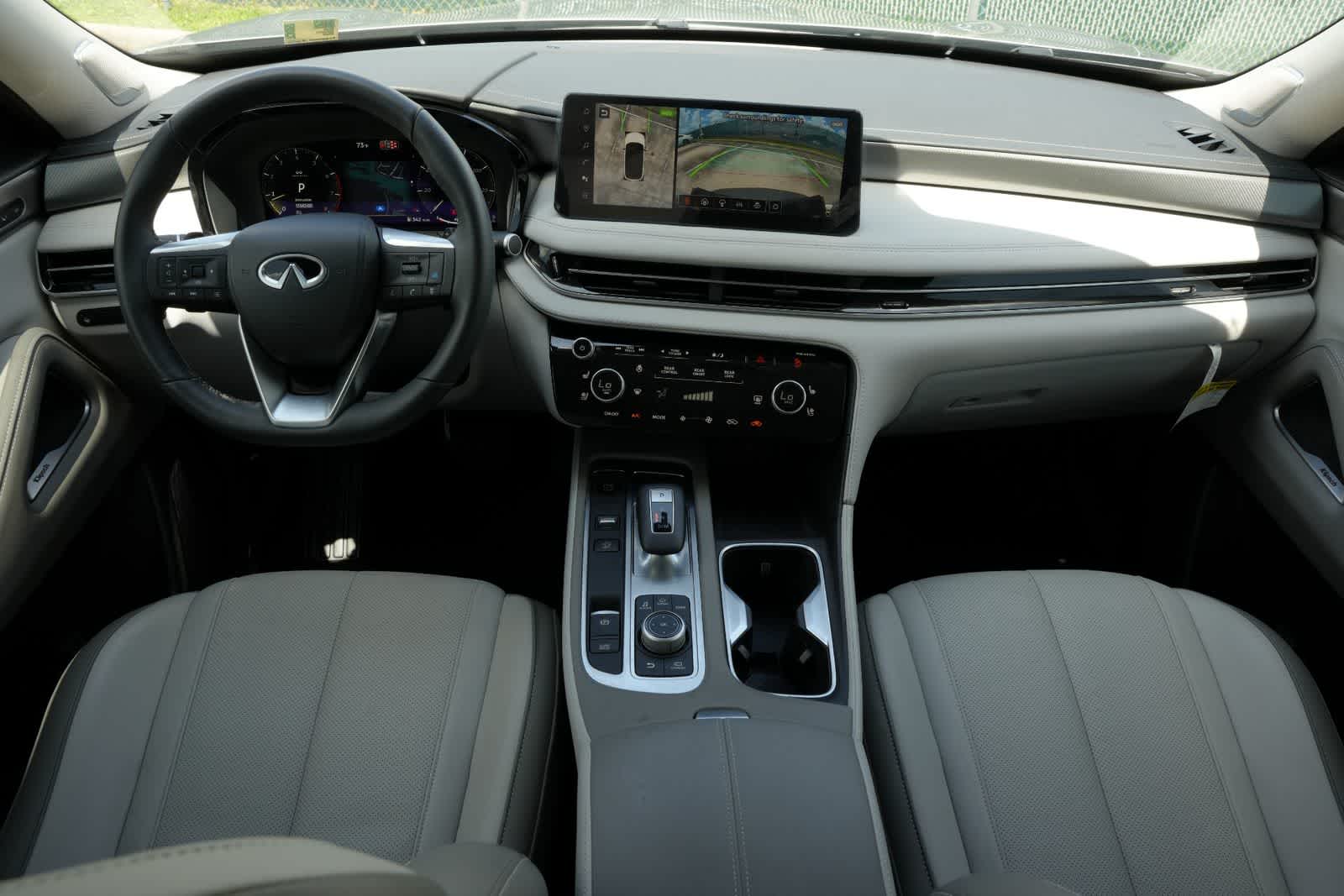 Thumbnail: 2026 INFINITI QX60 - 7