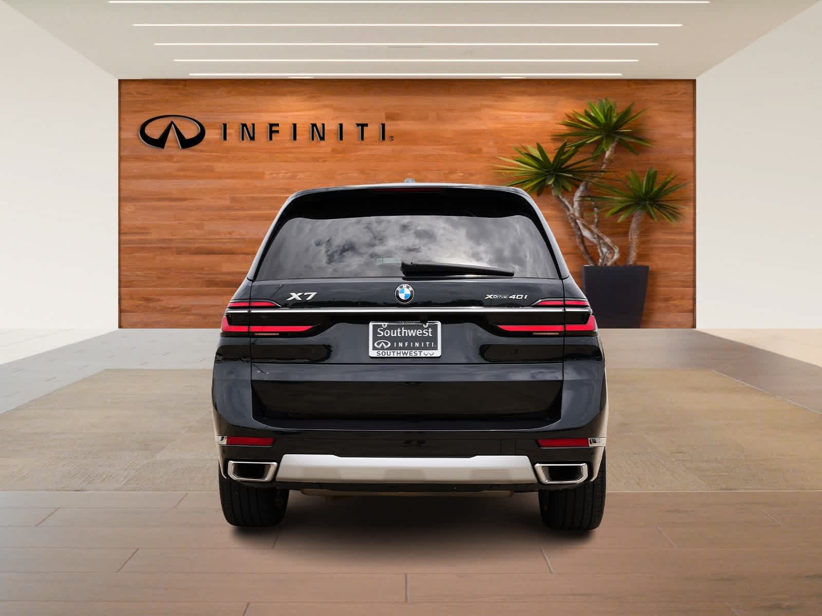Thumbnail: 2024 BMW X7 - 6