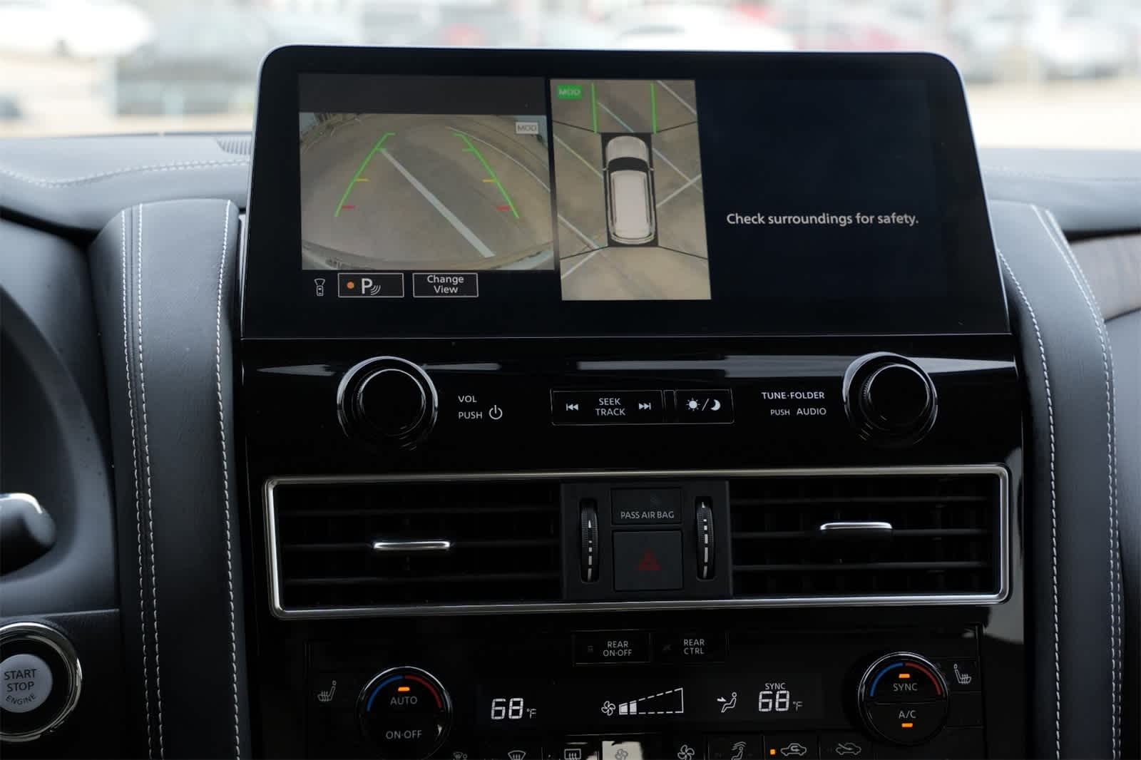 Thumbnail: 2024 INFINITI QX80 - 14