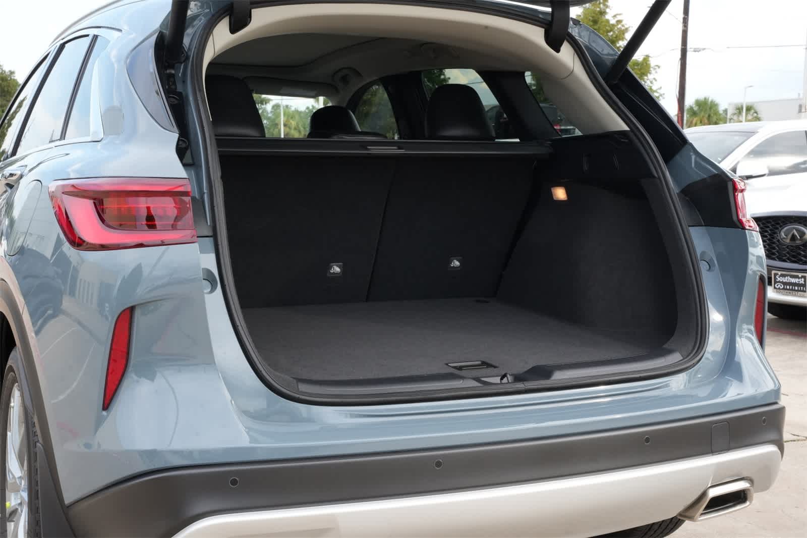 Thumbnail: 2025 INFINITI QX50 - 21