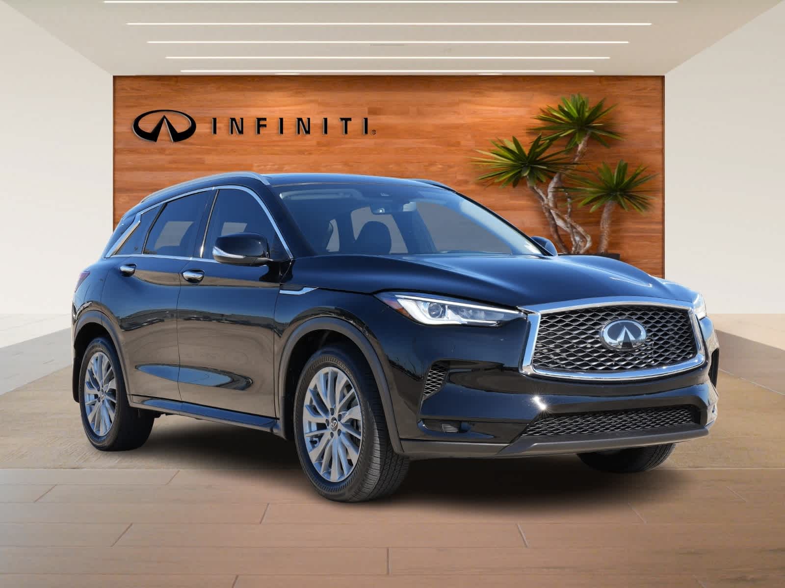 Thumbnail: 2025 INFINITI QX50 - 3