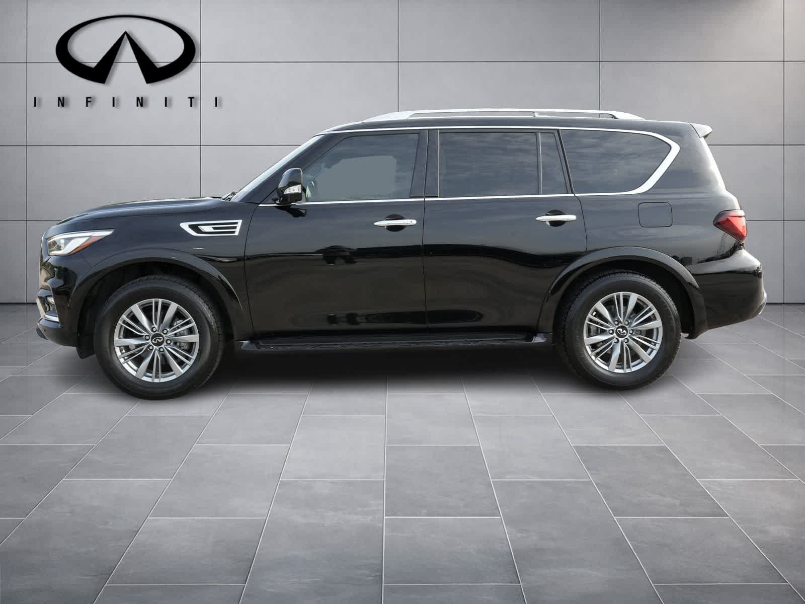 Thumbnail: 2023 INFINITI QX80 - 4