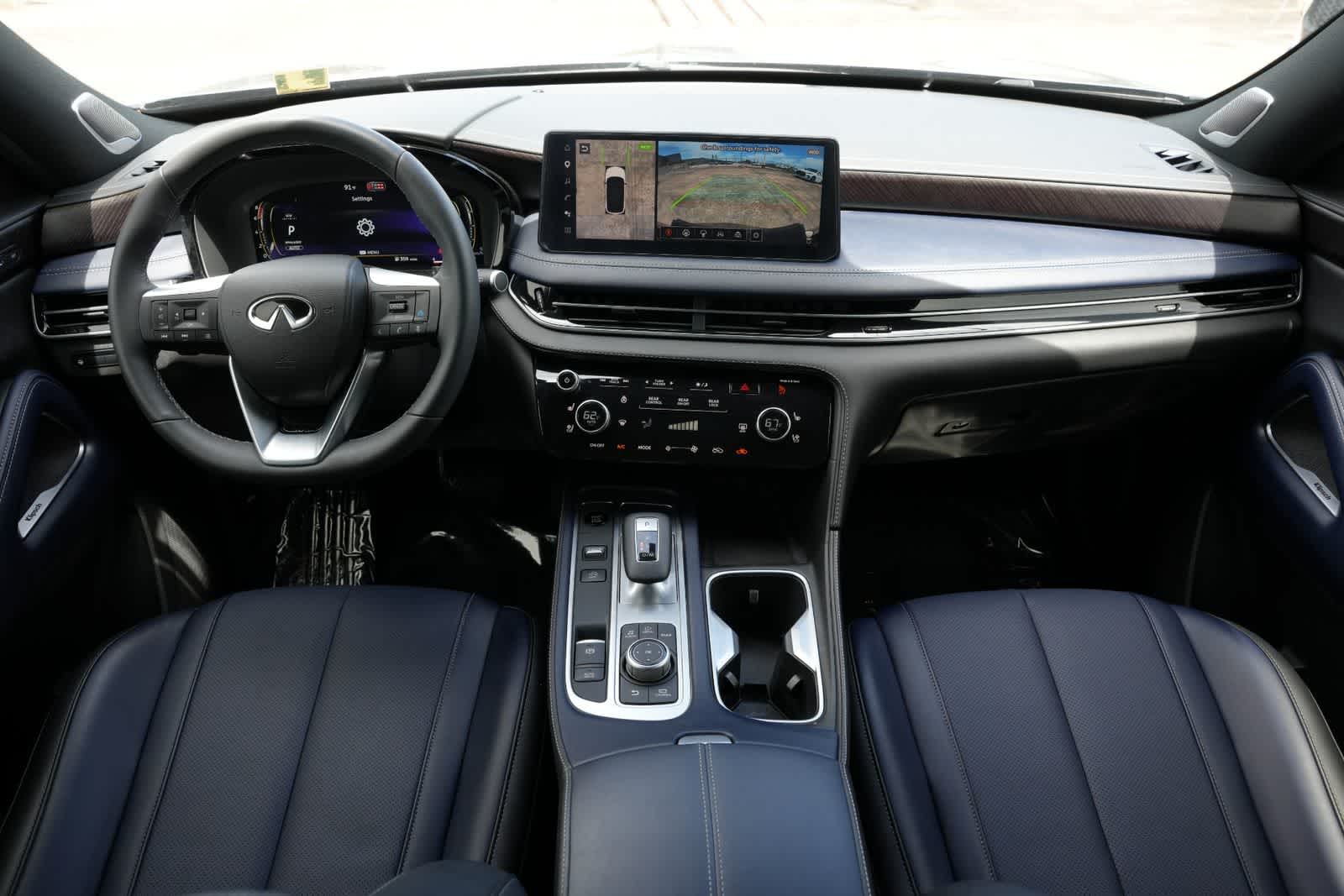 Thumbnail: 2026 INFINITI QX60 - 7