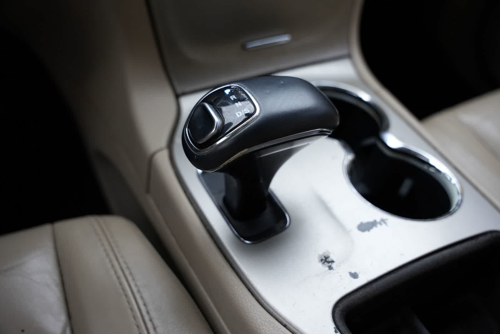 Thumbnail: 2014 Jeep Grand Cherokee - 14