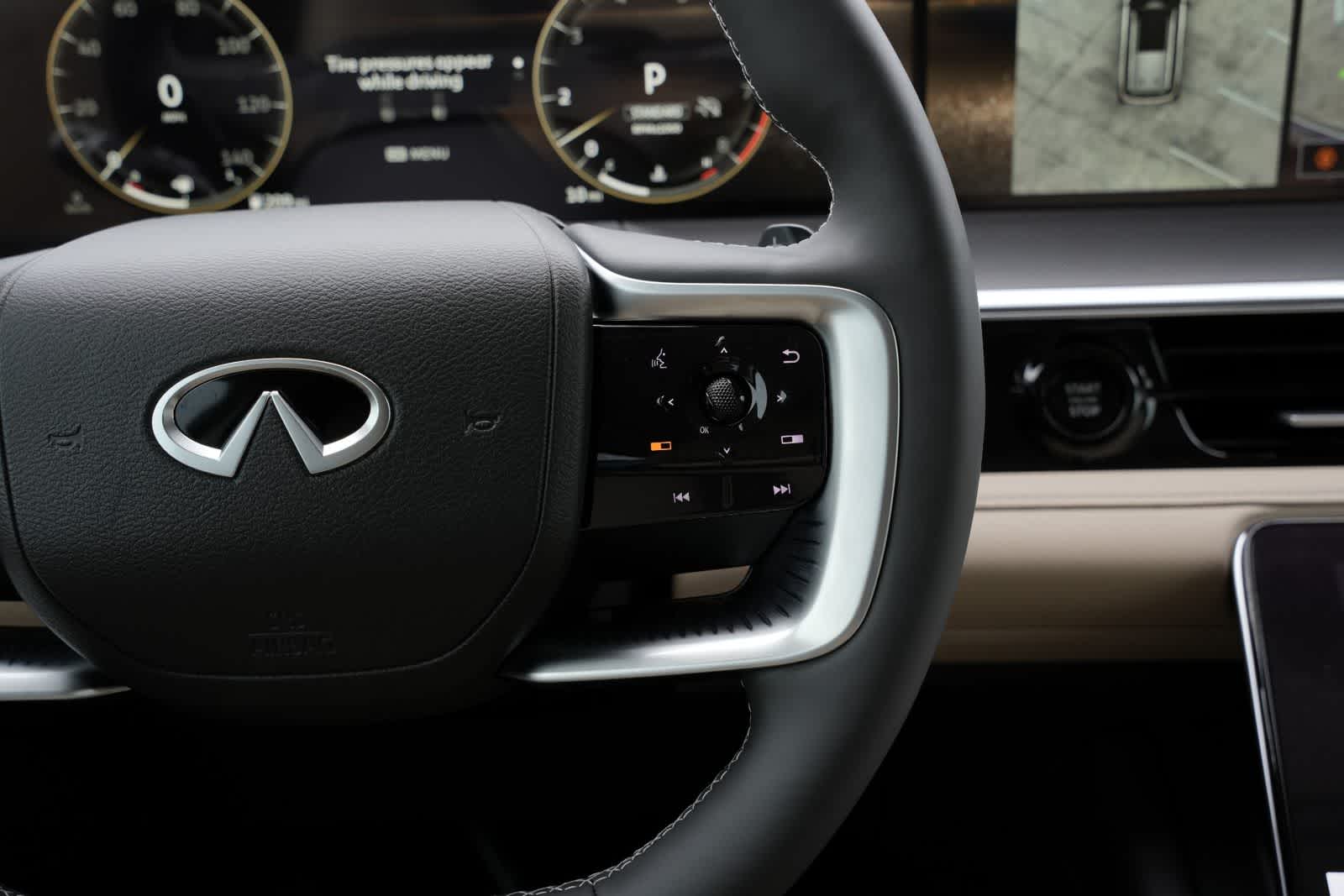 Thumbnail: 2026 INFINITI QX80 - 11