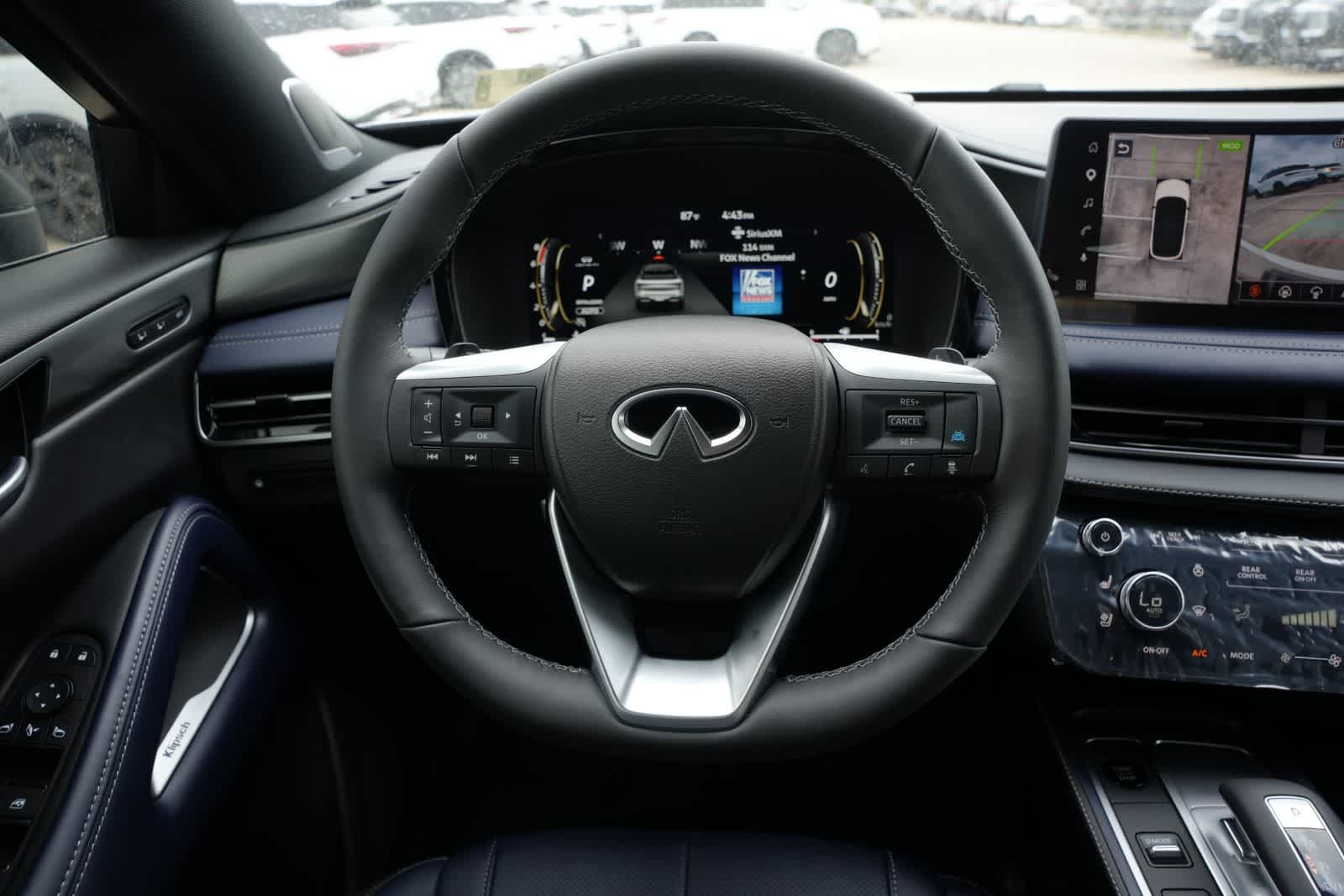 Thumbnail: 2027 INFINITI QX60 - 9