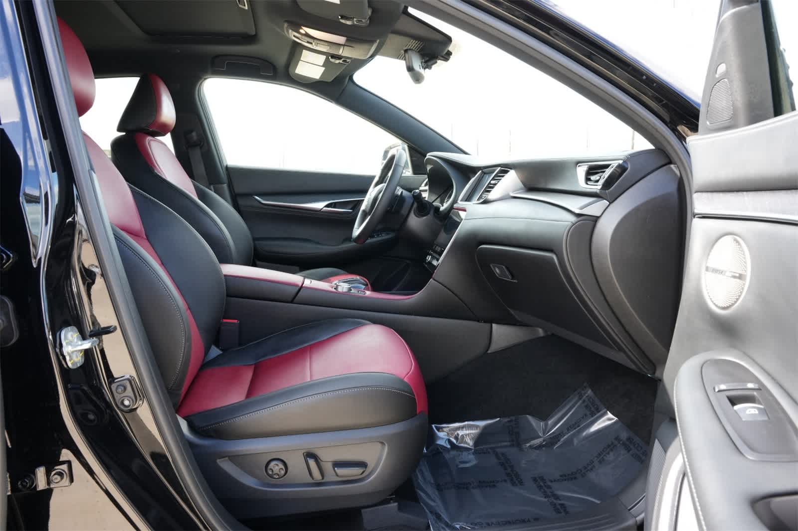 Thumbnail: 2025 INFINITI QX55 - 23