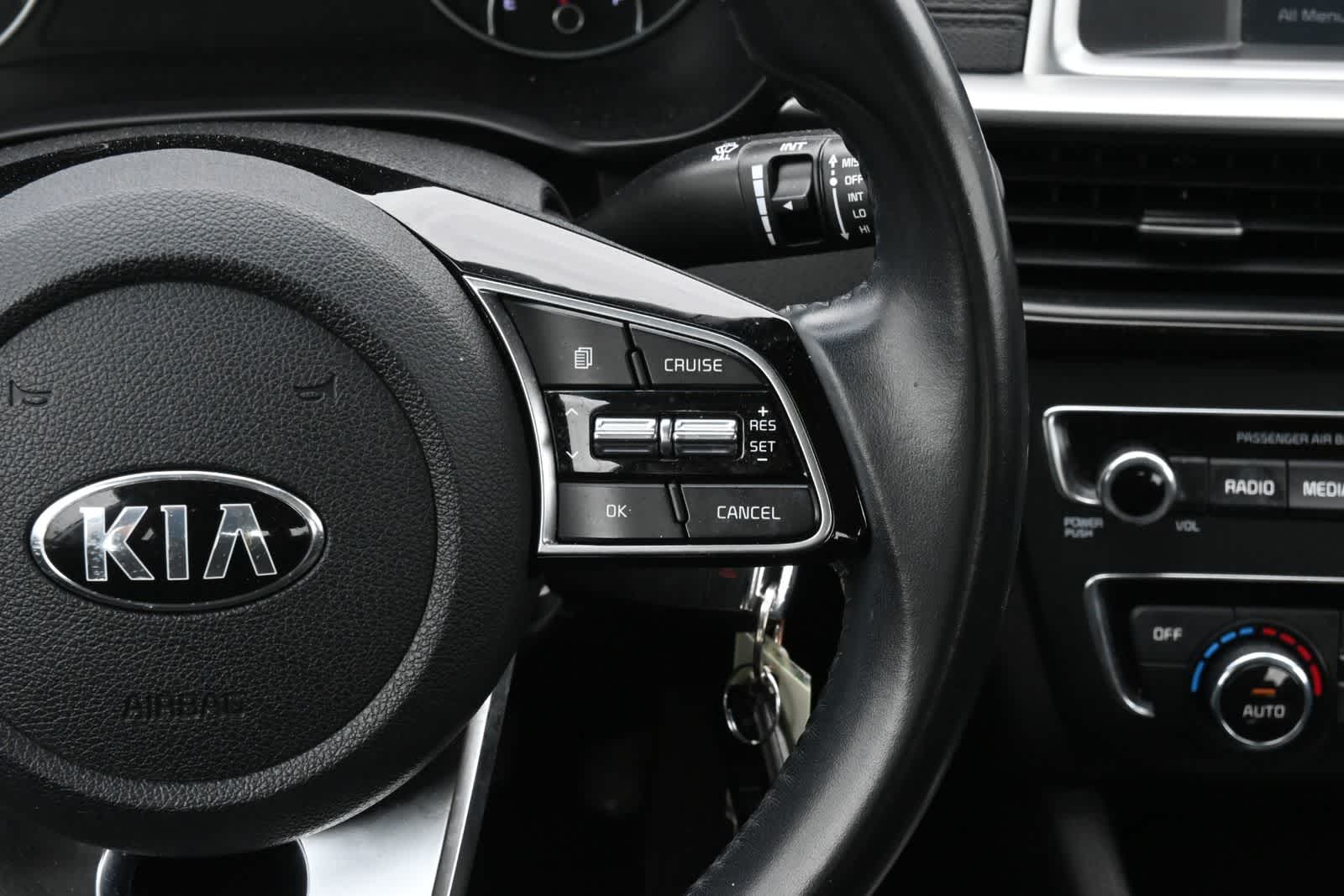 Thumbnail: 2019 Kia Optima - 11