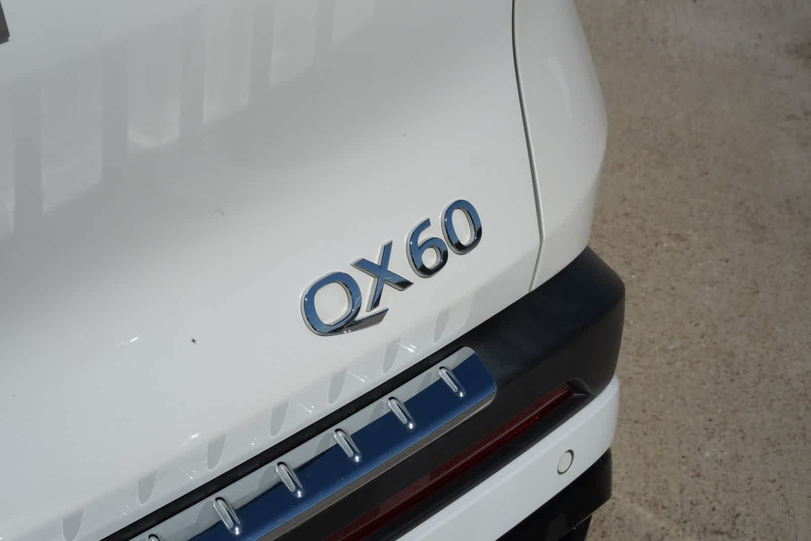 Thumbnail: 2023 INFINITI QX60 - 21