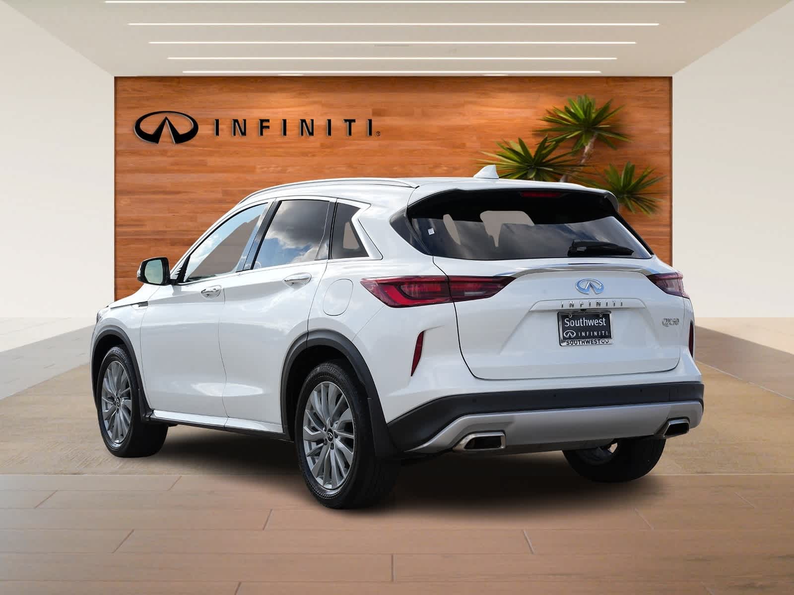 Thumbnail: 2023 INFINITI QX50 - 5