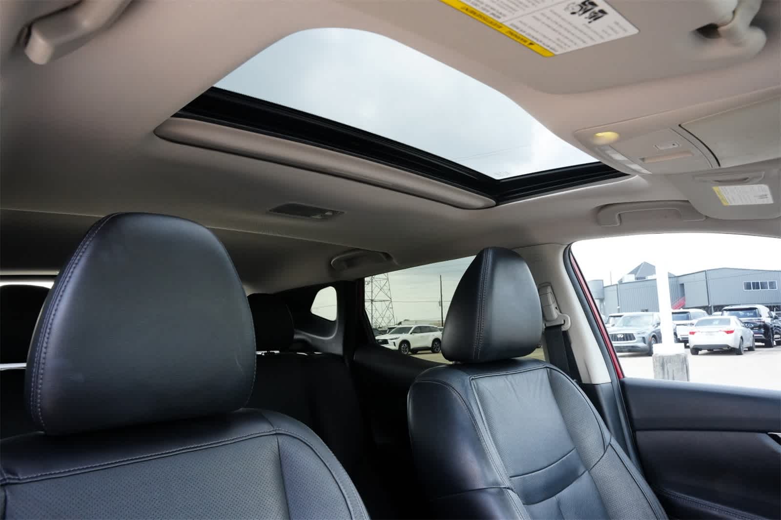 2018 Nissan Rogue Sport SL 23