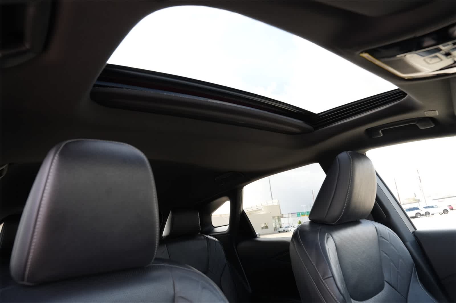 Thumbnail: 2025 Lexus RX - 24